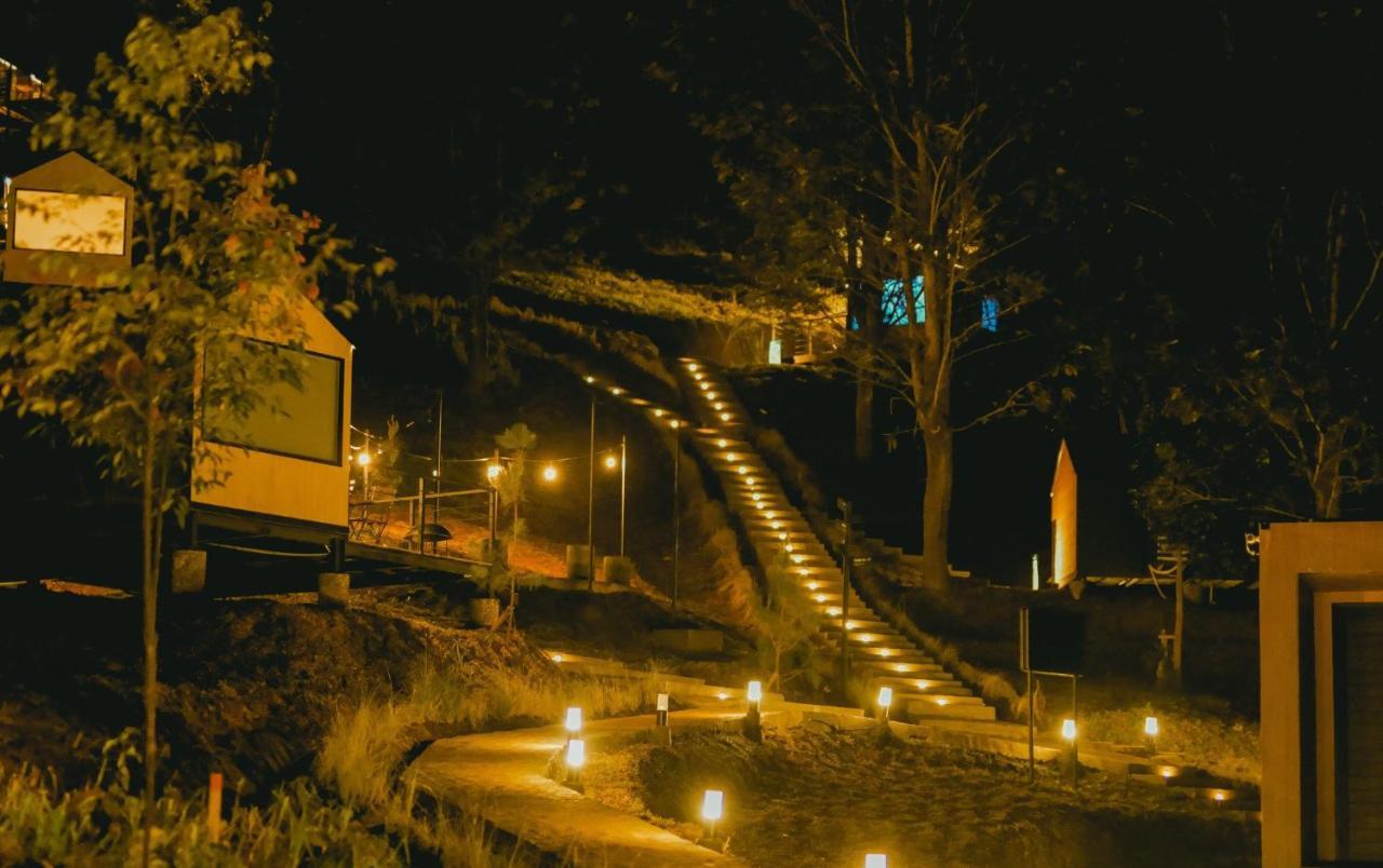 Bobocabin Gunung Mas, Puncak Tagalbato Esterno foto